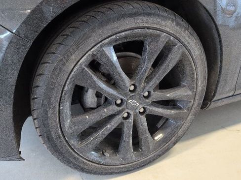 Used 2023 Chevrolet Malibu LT w/ Midnight Edition image 9