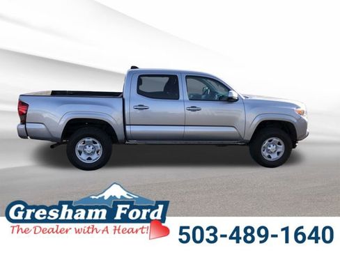 Used 2021 Toyota Tacoma SR image 7