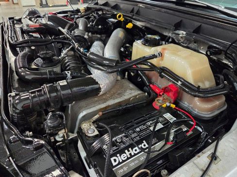 Used 2015 Ford F250 Lariat w/ Lariat Ultimate Package image 95