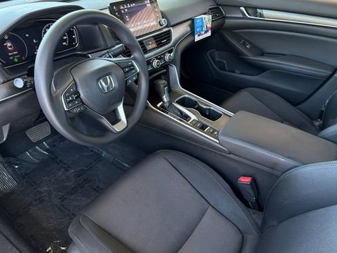 Certified 2022 Honda Accord LX image 11