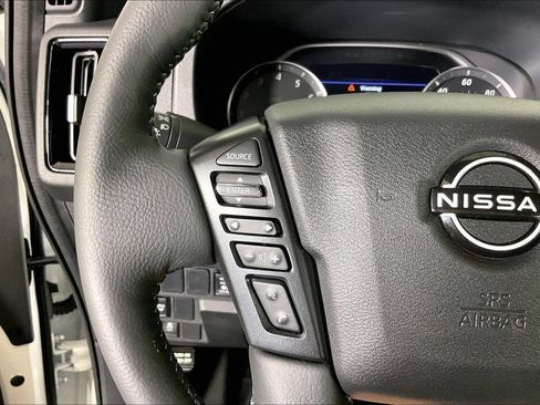 Used 2026 Nissan Frontier SV w/ SV Convenience Package AWD/4WD image 23
