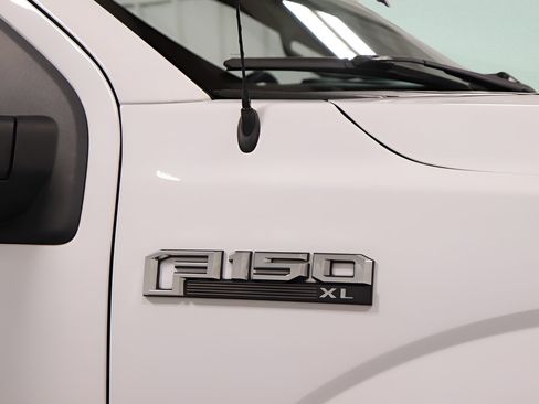 Used 2020 Ford F150 XL w/ Equipment Group 101A Mid RWD image 30