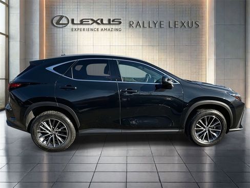 Certified 2022 Lexus NX 250 FWD image 2