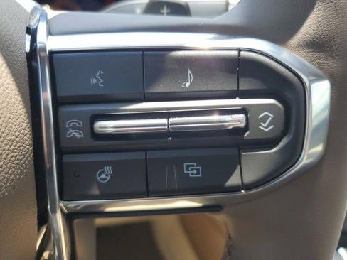 New 2026 GMC Yukon Denali w/ Denali Reserve Package AWD/4WD image 22