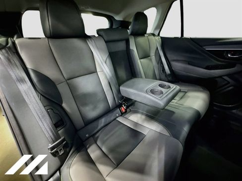 Used 2024 Subaru Outback Onyx Edition AWD/4WD image 29