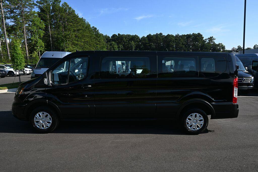 Used 2025 Ford Transit 350 XLT RWD image 3