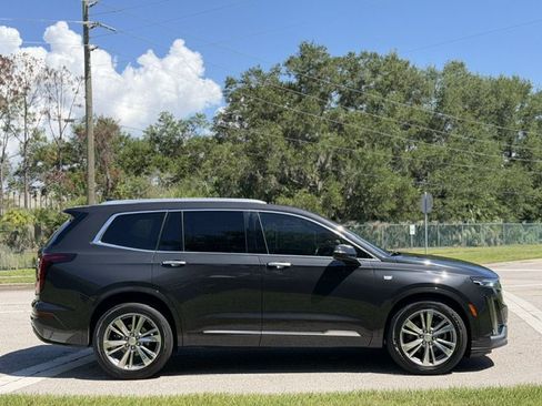 Used 2020 Cadillac XT6 Premium Luxury FWD image 6