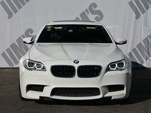 Used 2015 BMW M5 image 2