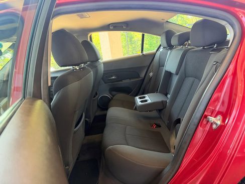 Used 2011 Chevrolet Cruze LT image 20