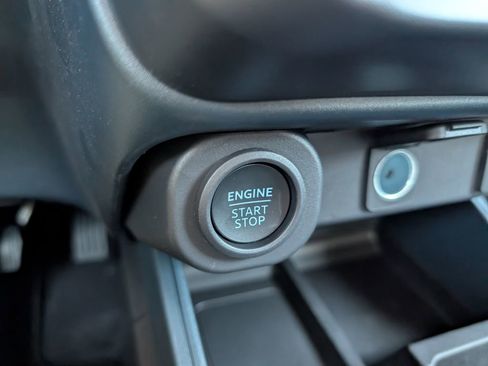 New 2026 Ford Maverick Lobo AWD/4WD image 14