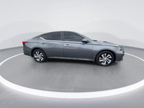 Certified 2023 Nissan Altima 2.5 S FWD image 9