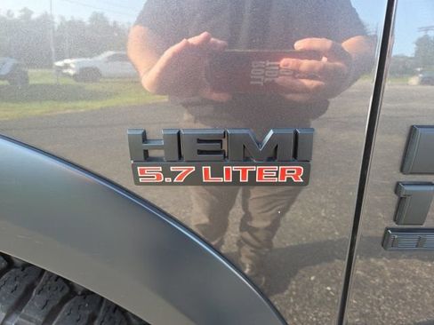 Used 2020 RAM 1500 Warlock AWD/4WD image 42