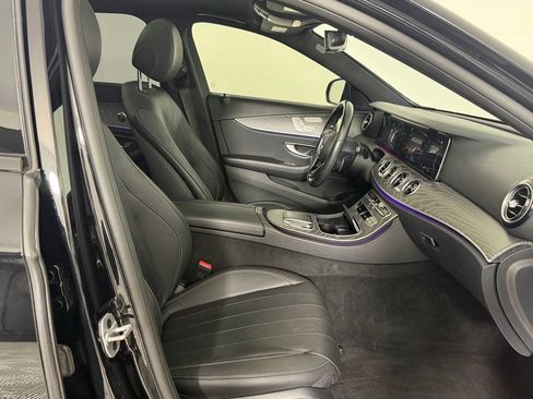 Used 2022 Mercedes-Benz E 350 Sedan image 31