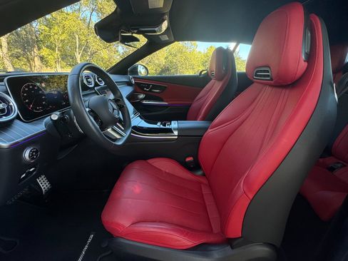 Used 2024 Mercedes-Benz CLE 450 4MATIC Cabriolet image 17