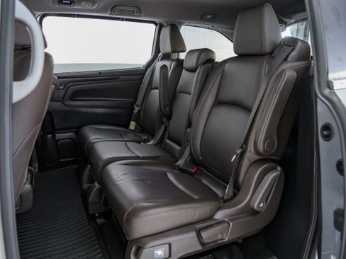 Used 2019 Honda Odyssey Touring image 39