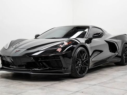 Used 2023 Chevrolet Corvette Stingray w/ Z51 Performance Package image 8