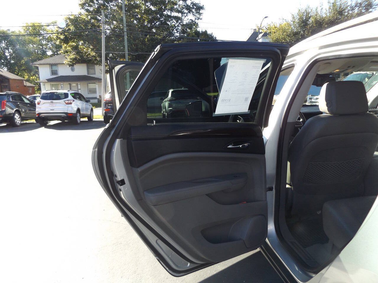Used 2010 Cadillac SRX Luxury FWD image 19