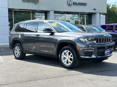 Used 2023 Jeep Grand Cherokee L Limited AWD/4WD image 8