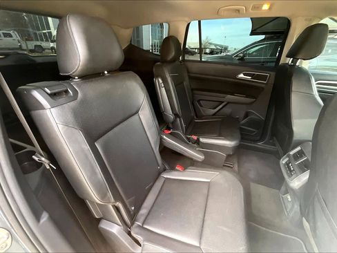 Used 2018 Volkswagen Atlas SEL image 17