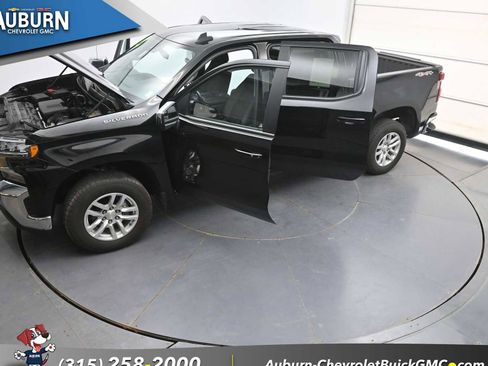 Used 2021 Chevrolet Silverado 1500 LT w/ Bed Protection Package AWD/4WD image 37