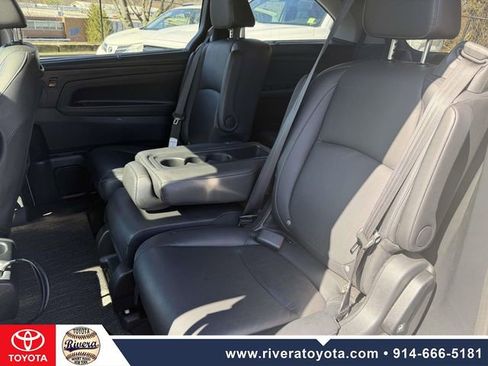 Used 2023 Honda Odyssey Touring image 39