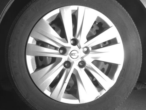 Used 2025 Nissan Sentra S FWD image 15