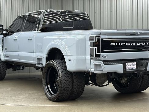 Used 2026 Ford F450 Platinum w/ FX4 Off-Road Package AWD/4WD image 3