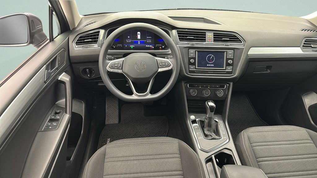 Used 2023 Volkswagen Tiguan S FWD image 12