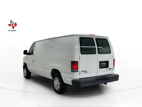 Used 2011 Ford E-150 and Econoline 150 w/ Commercial Cargo Van Pkg image 4