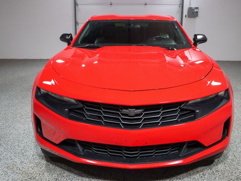 Used 2021 Chevrolet Camaro LT image 4
