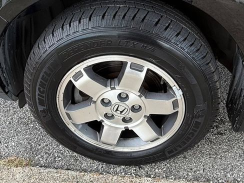 Used 2009 Honda Pilot Touring image 16