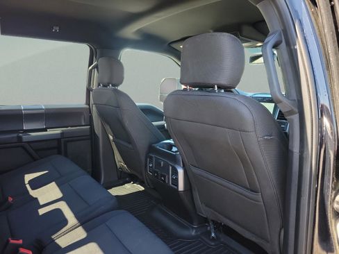 Used 2018 Ford F150 XLT w/ Equipment Group 302A Luxury image 26