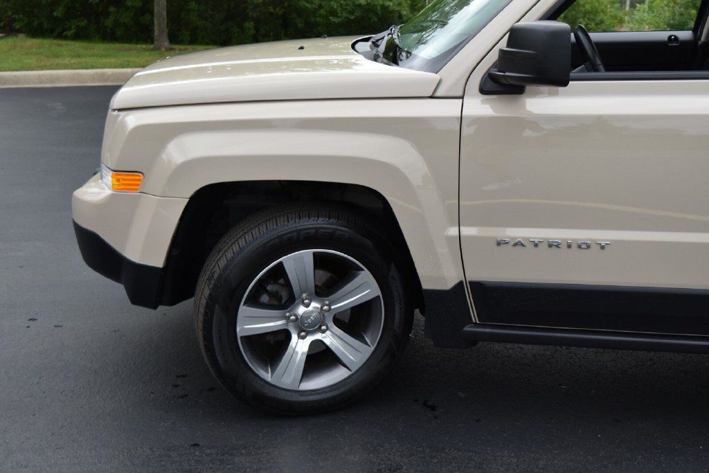 Used 2017 Jeep Patriot High Altitude FWD image 9