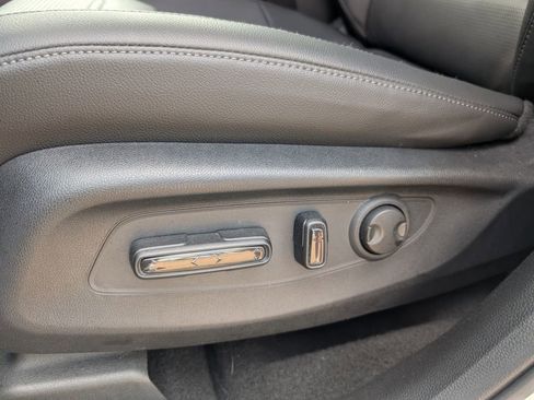 Certified 2026 Honda CR-V EX-L image 10