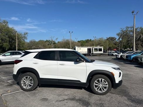 Used 2022 Chevrolet TrailBlazer LS image 5