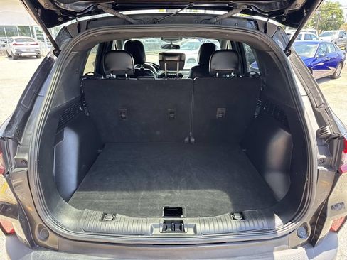 Used 2025 Ford Escape ST-Line FWD image 9