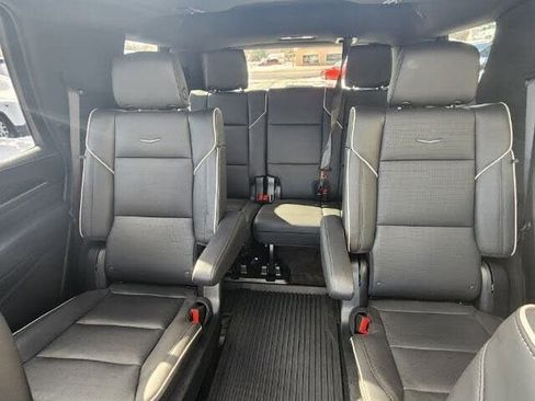 Used 2022 Cadillac Escalade Sport w/ Touring Package AWD/4WD image 19