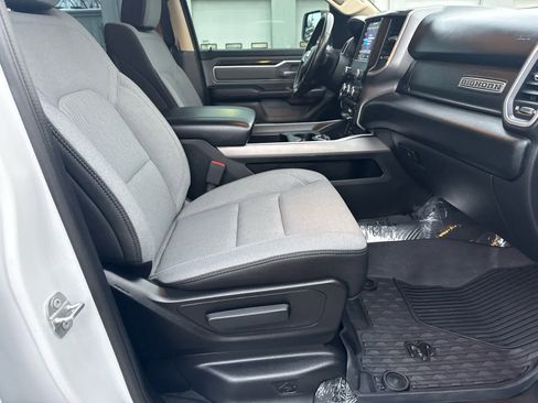 Used 2019 RAM 1500 Big Horn image 12