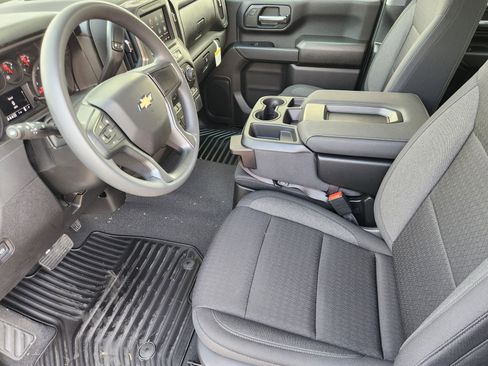 New 2026 Chevrolet Silverado 2500 Custom w/ Custom Value Package image 4