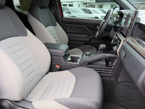 Used 2024 Toyota Tacoma TRD Sport image 26