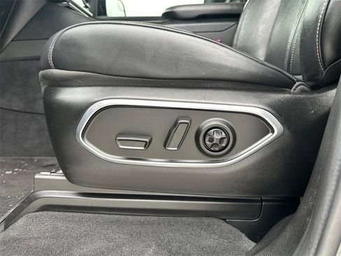 Used 2022 Jeep Wagoneer Series II w/ Premium Group I image 35