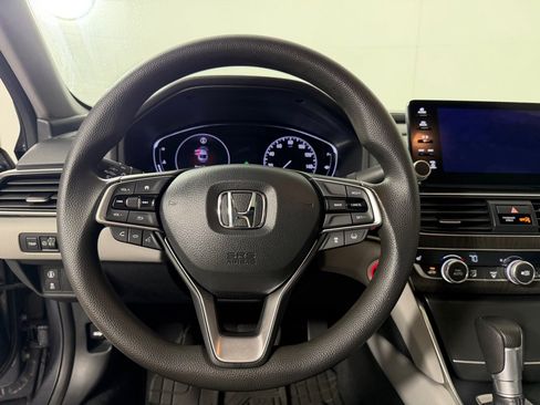 Used 2020 Honda Accord EX image 15