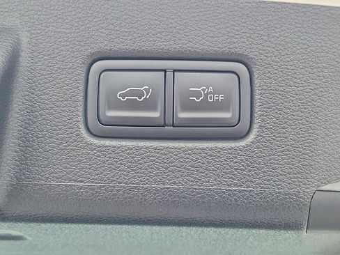 Used 2025 Kia Telluride S FWD image 12