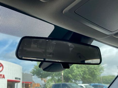 Used 2020 Toyota Tacoma SR image 24