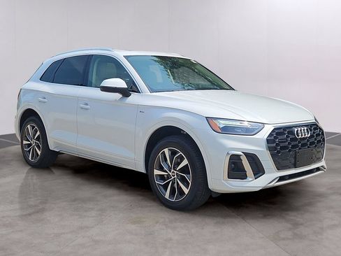 Used 2024 Audi Q5 2.0T Premium AWD/4WD image 3