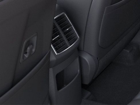 Certified 2025 Kia Sportage EX image 26