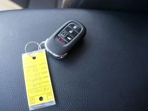 Used 2024 Honda CR-V EX image 24