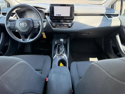 Used 2024 Toyota Corolla LE FWD image 15