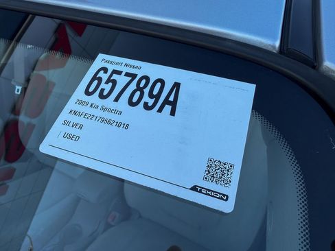 Used 2009 Kia Spectra LX image 34