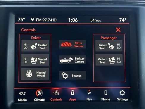 Used 2018 RAM 1500 Laramie w/ Convenience Group AWD/4WD image 31